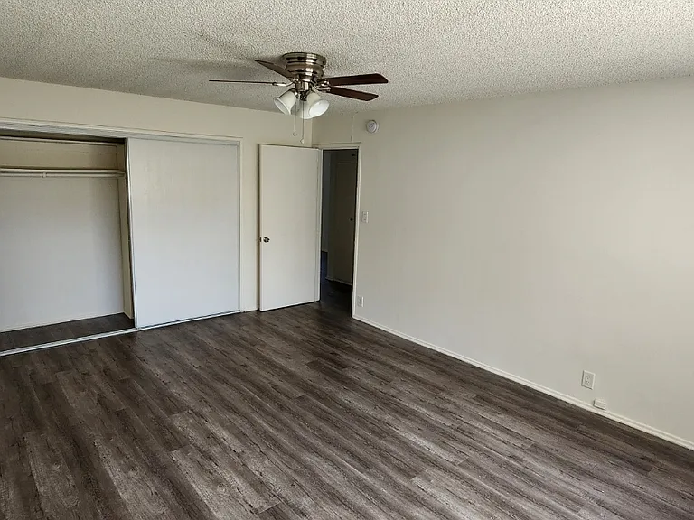 5040 Tujunga Ave #7 — Photo 13