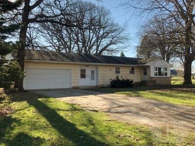 521 2nd St N, Rockwell, IA, 50469