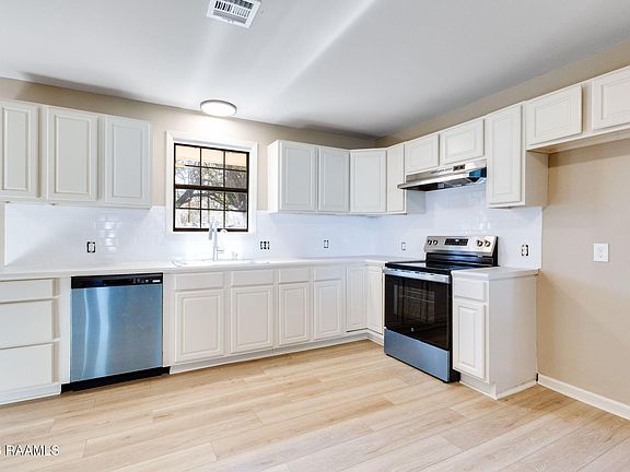 5th image of 108 Homas Rd