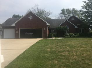 5444 Wyndemere Sq, Swartz Creek, MI 48473