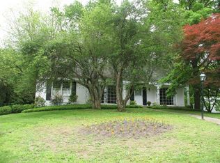 13 Twin Hills Rd, Poughkeepsie, NY 12603