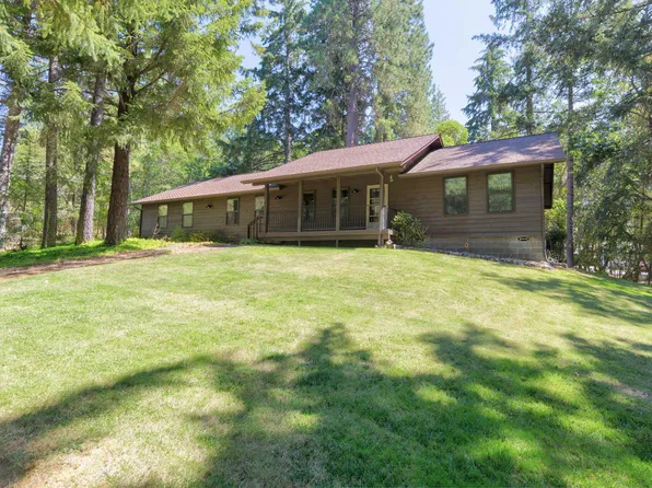 521 Jaynes Dr, Grants Pass, OR 97527