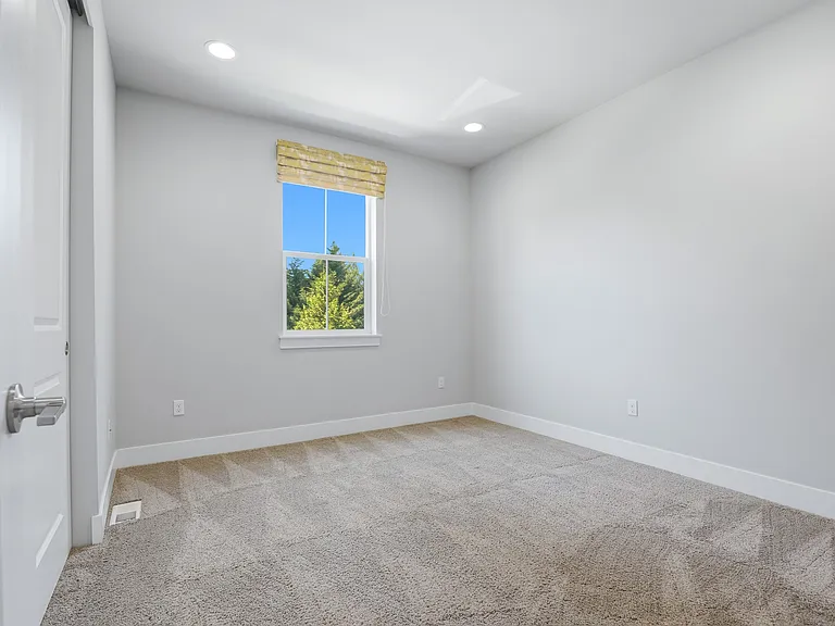 12150 164th Ct NE — Photo 29