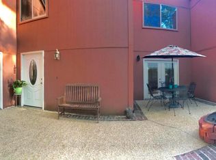 112 Kings Way, Summerville, SC 29485