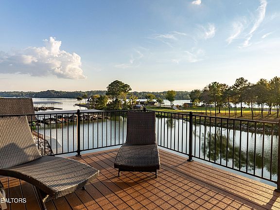 3rd image of 3109 Gazebo Point Way