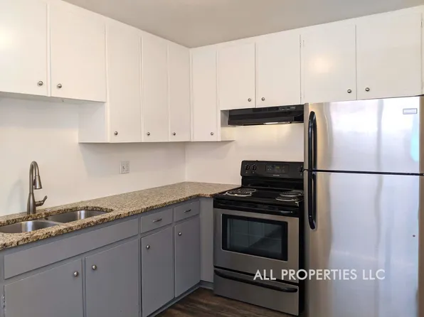919 3rd St APT 2, Golden, CO 80403