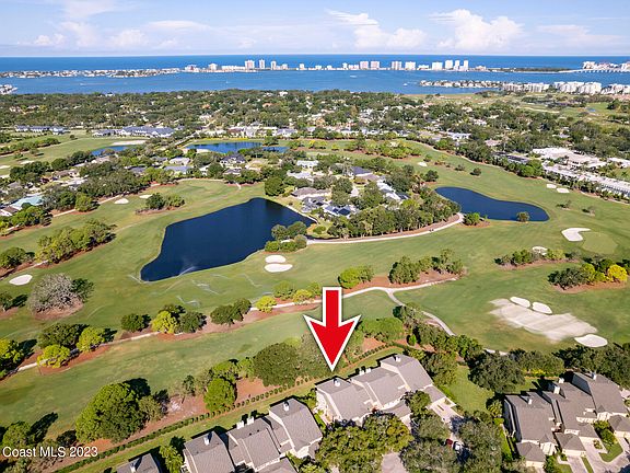 2nd image of 61 Pelican Pl #601