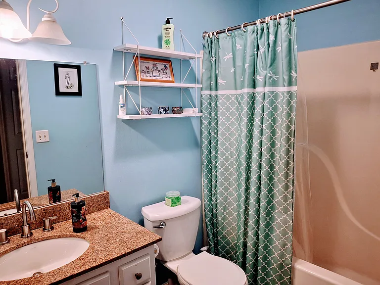 912 S Carleton Ct — Photo 15