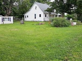 200 N Railroad St, Whiteland, IN