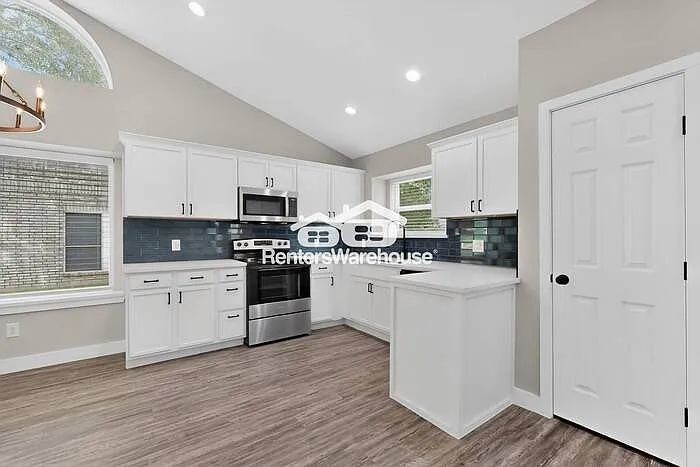 7714 Bordeaux Ln — Photo 12