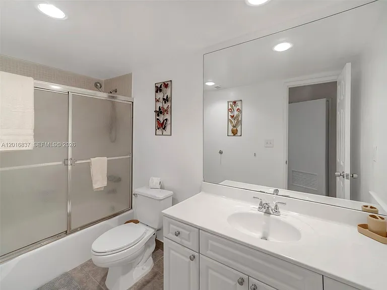 19380 Collins Ave #1020 — Photo 9