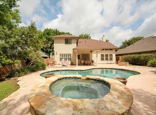1011 Pine Creek Dr, Pflugerville, TX 78660
