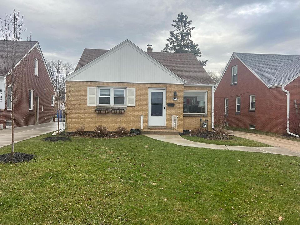 1st image of 5726 North Lydell AVENUE