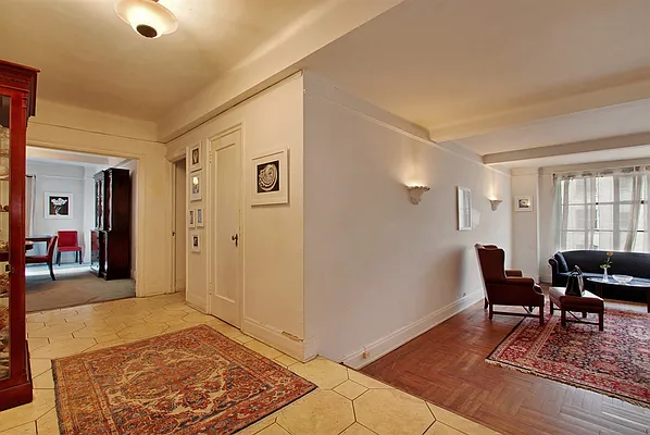 Sold by Corcoran | media 14