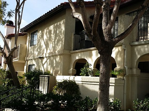 2nd image of 4145 Porte De Palmas Unit 210