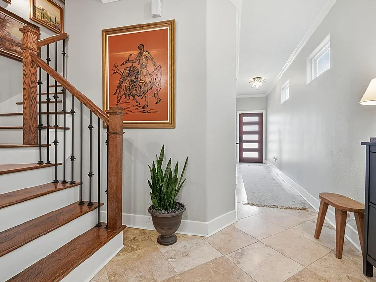 410 Peach St — Photo 9