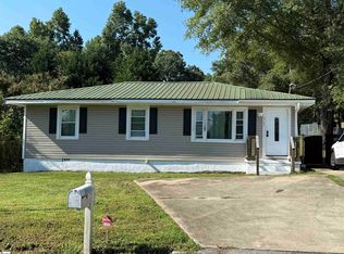 317 Ivydale Dr, Greenville, SC 29609