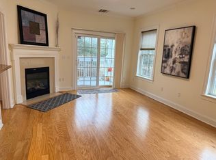 2000 Davenport Ave #2107, Canton, MA 02021