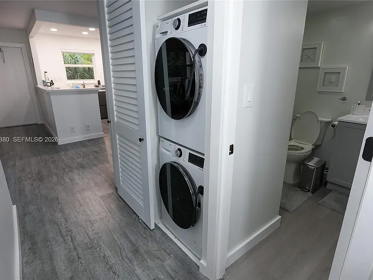 2870 NE 14th Street Cswy #303C — Photo 11