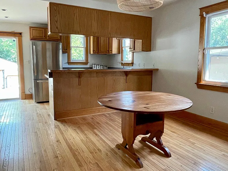 1667 Richmond Dr — Photo 11