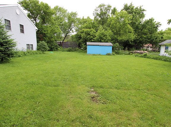 3rd image of 5410 Euclid Dr