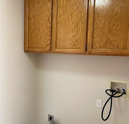 4th image of 1340 N Denair Ave