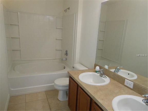 3rd image of 31124 Mandolin Cay Ave