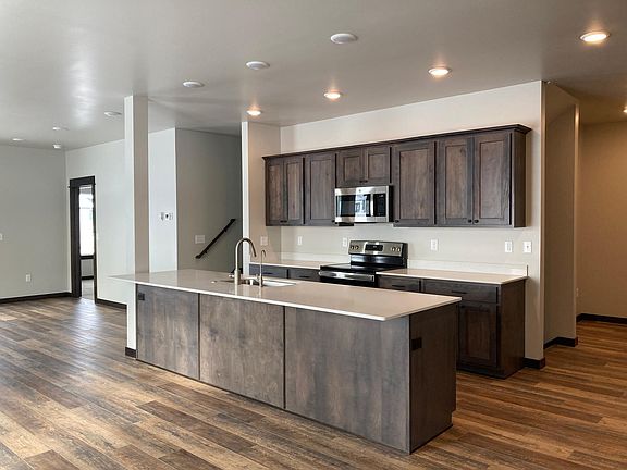 Open kitchen with Island