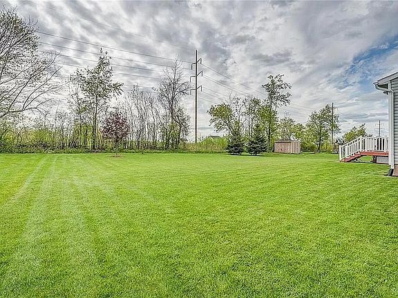 3rd image of 4612 Mystic Dr