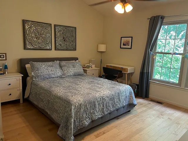 229 Yale Dr — Photo 9