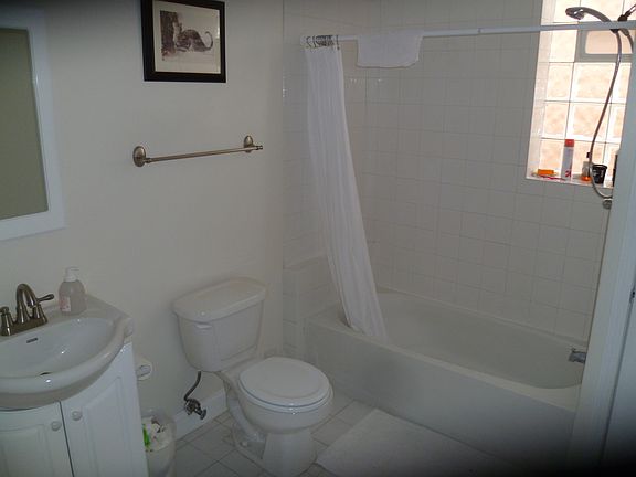 4th image of 2352 S 11th St #2