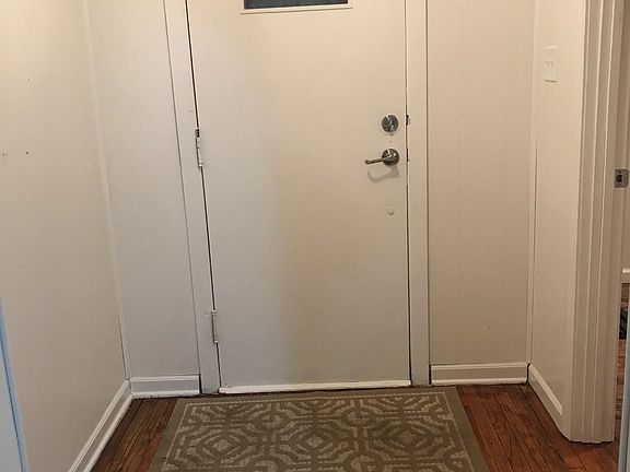 3rd image of 2708 Penn St