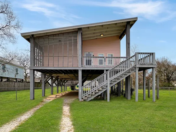 229 Holley St, Biloxi, MS 39530