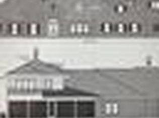 8242 Nuthatch Rd, Navarre, FL 32566