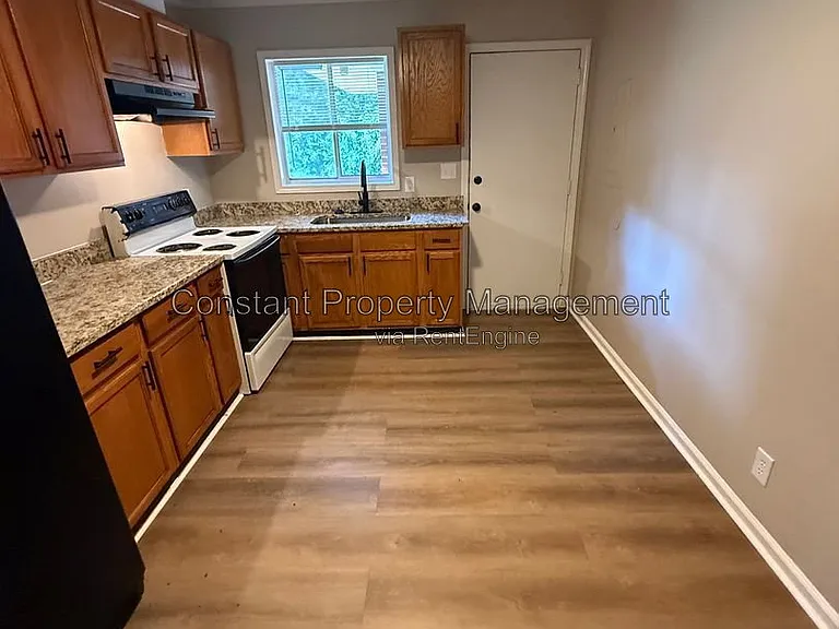 4263 Ayers Rd #4265 — Photo 4