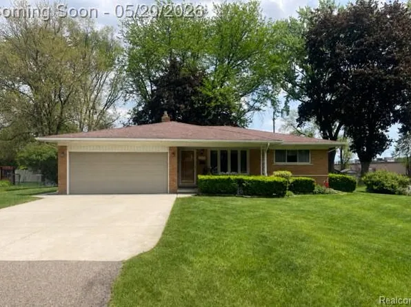 45078 Vanker Ave, Utica, MI 48317