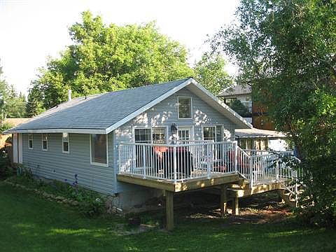 1st image of 3709 Lakeshore Dr