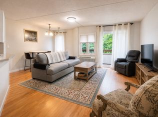 366 Quincy Ave Unit 202, Quincy, MA 02169