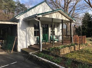 1108 Texas Hollow Rd, Salem, VA 24153