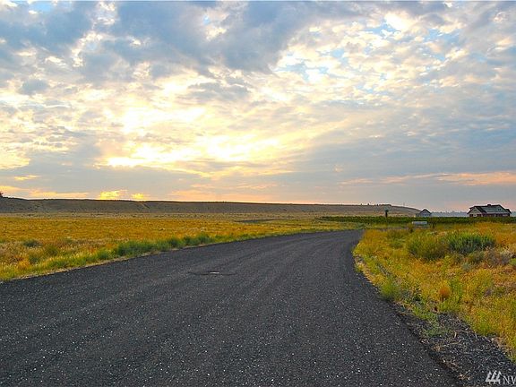 5th image of 5007 Road 7.3 NE