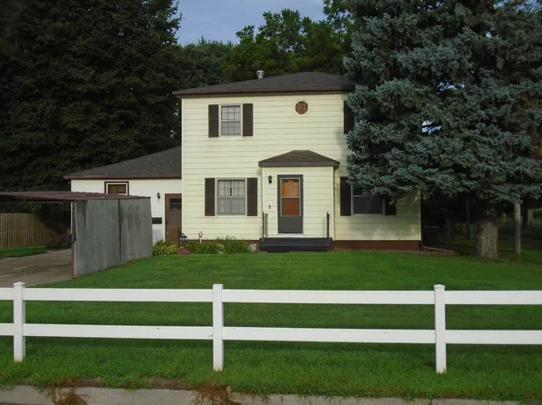 809 Main St, Scribner, NE 68057