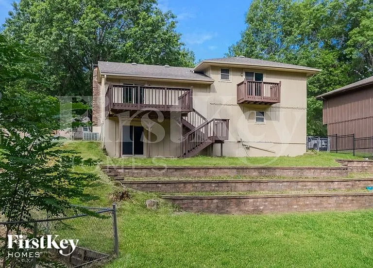 6733 NW Sioux Dr — Photo 15