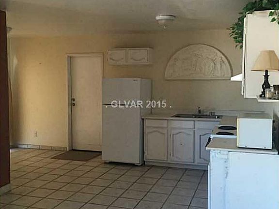 5th image of 5185 Gray Ln