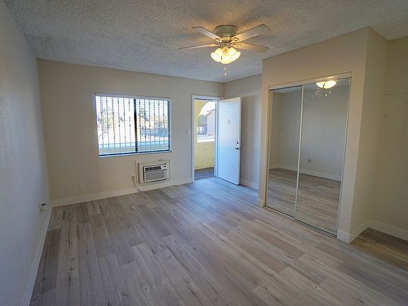 3rd image of 480 Rexford Dr APT 10