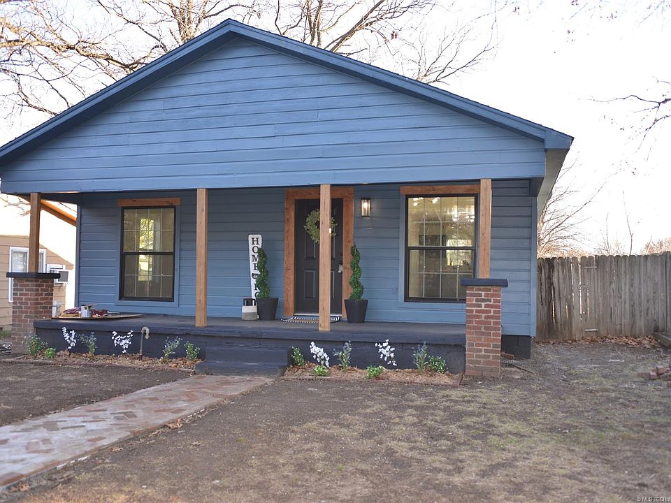 1st image of 203 W Ragan St