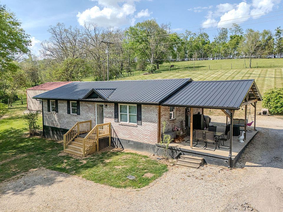 1st image of 74 Raven Dr