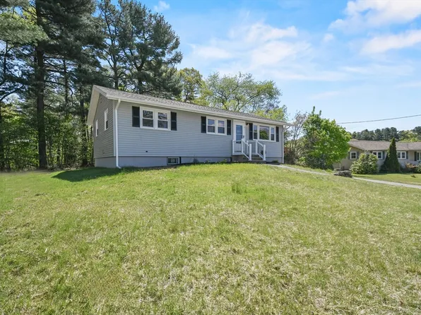 7 David Rd, Bellingham, MA 02019