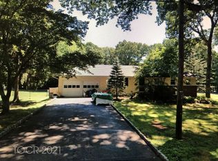 55 4th St, Park Ridge, NJ 07656