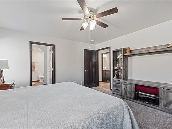 4th image of 13570 Telluride St