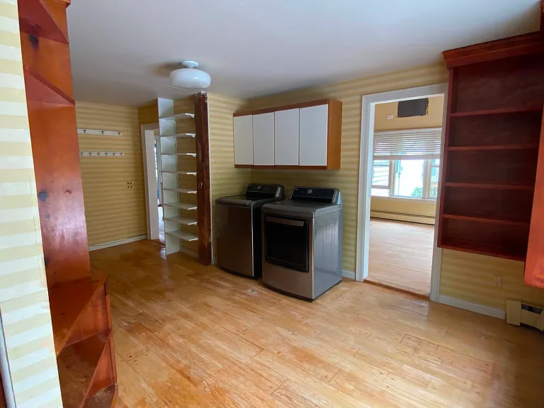 847 Grovenors Corners Rd — Photo 2